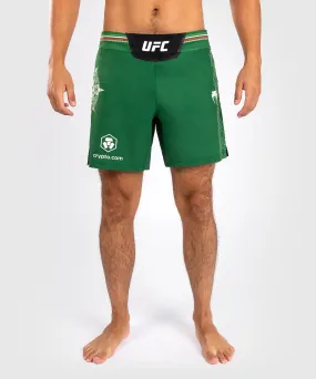 Noche UFC by Venum Authentic Fight Night Men’s Fight Short - Short Fit - Green